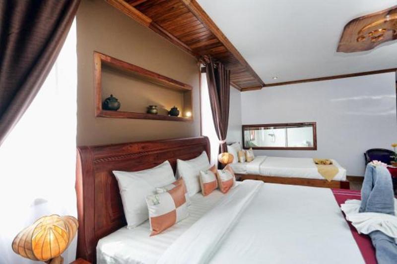 Antonios Villa Hotel Siem Reap Exterior foto